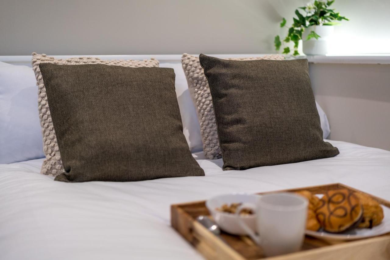 Westfield Apartment 2 Bedroom Near Notting Hill Londen Buitenkant foto
