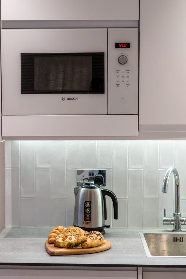 Westfield Apartment 2 Bedroom Near Notting Hill Londen Buitenkant foto
