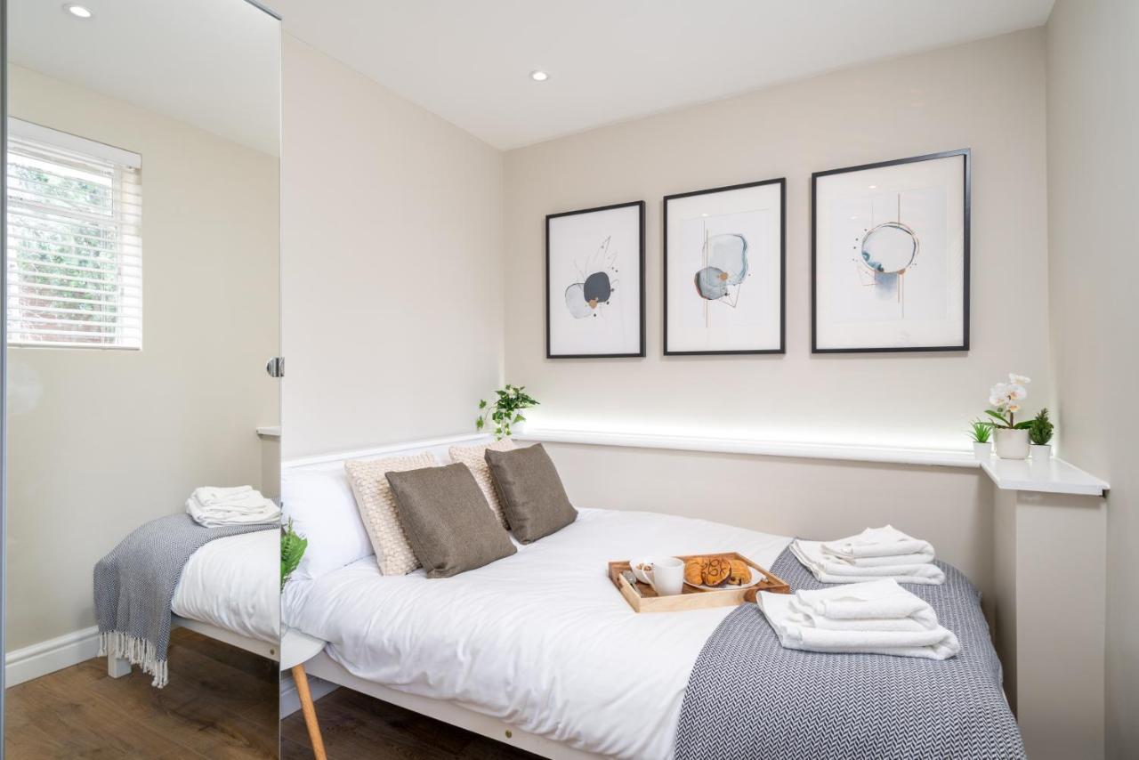 Westfield Apartment 2 Bedroom Near Notting Hill Londen Buitenkant foto